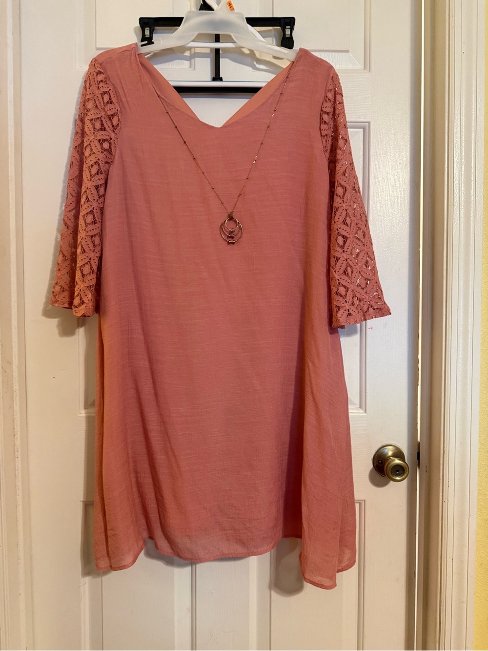 Robert Louis Rose Pink V-Neck Crochet Sleeve Tunic